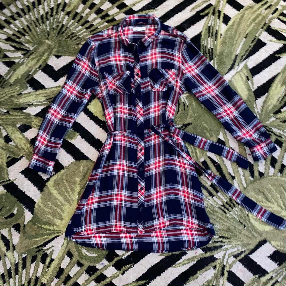 (NWOT)❗️Women’s plaid button down dress 👗